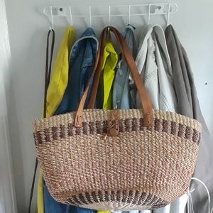 Tan thick knit purse